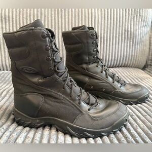 Oakley Black Tactical Boots High-Top Design